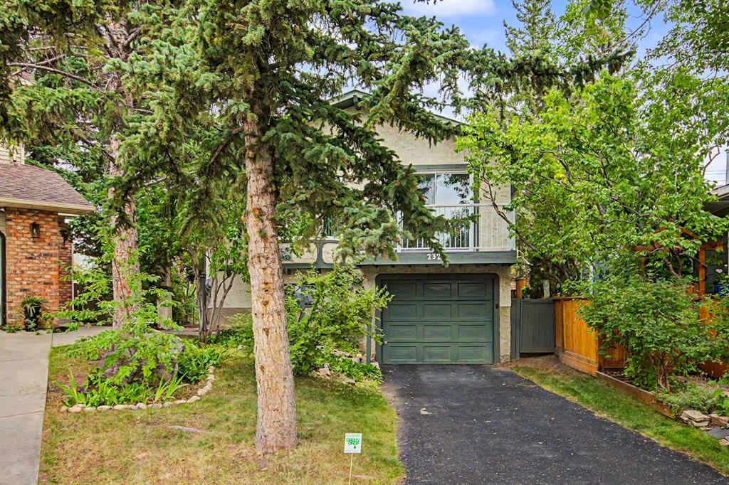 232 Sandstone Place, Calgary, MLS® # A2340881
