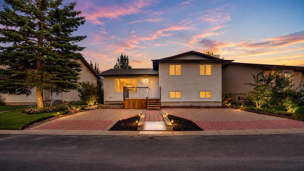 171 Castlebrook Rise, Calgary, MLS® # A2342727