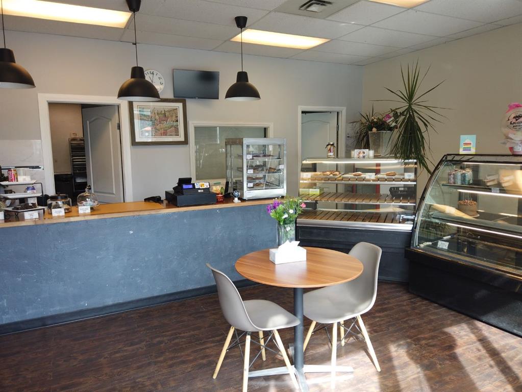 2355, Calgary, MLS® # A2342840