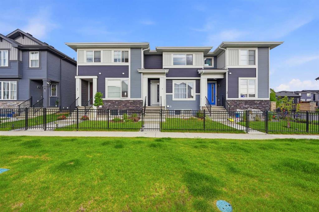 7 Lambeau Lane, Airdrie, MLS® # A2342952