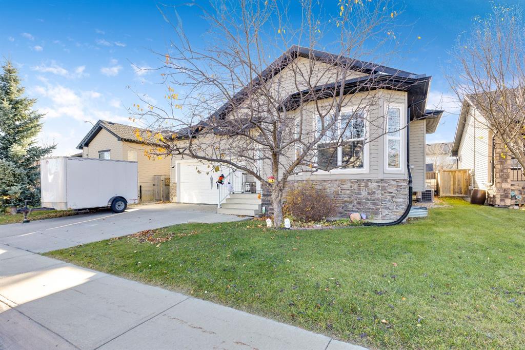 Real Estate Listing MLS A2342970
