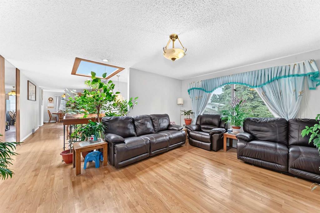 3219 Palliser Drive, Calgary, MLS® # A2343002