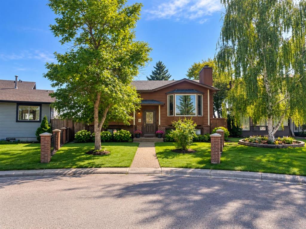 27 Castlebrook Court, Calgary, MLS® # A2343156