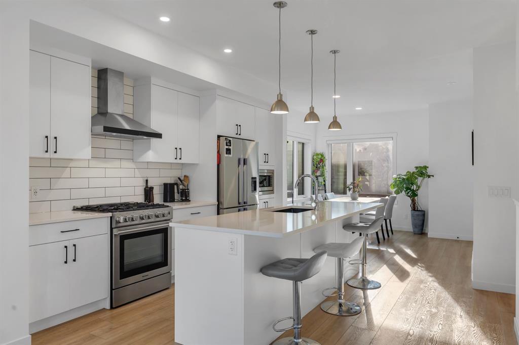 213 Greenbriar Common, Calgary, MLS® # A2343985