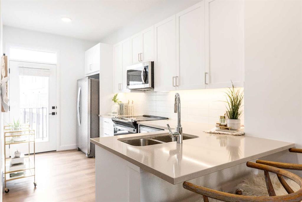272 Heirloom Crescent, Calgary, MLS® # A2344062