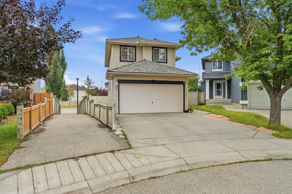 52 Douglas Glen Crescent, Calgary, MLS® # A2344271