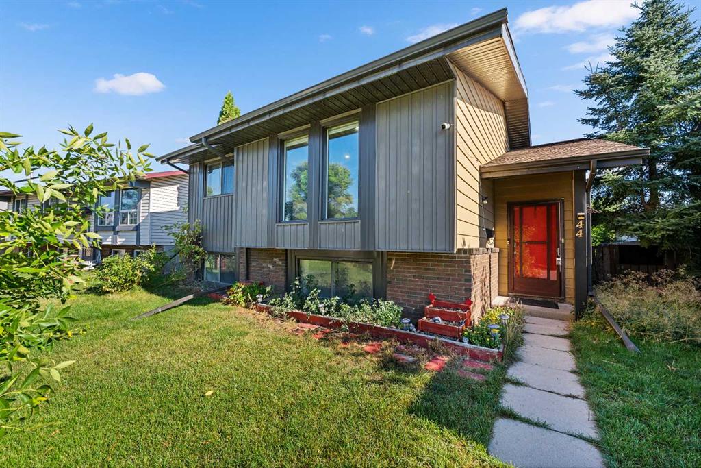 44 Templemont Drive, Calgary, MLS® # A2344499