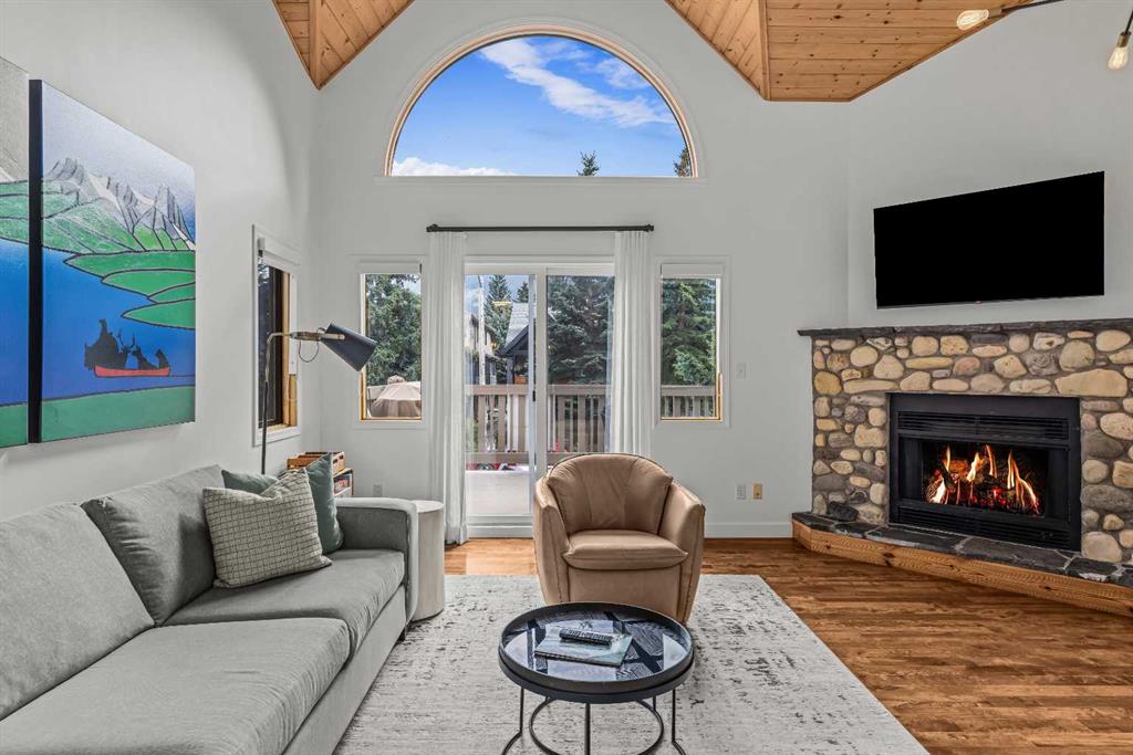 822 5 Street, Canmore, MLS® # A2344559
