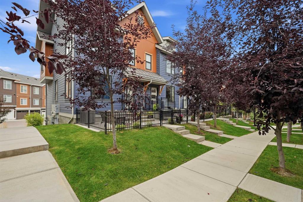 Real Estate Listing MLS A2344611