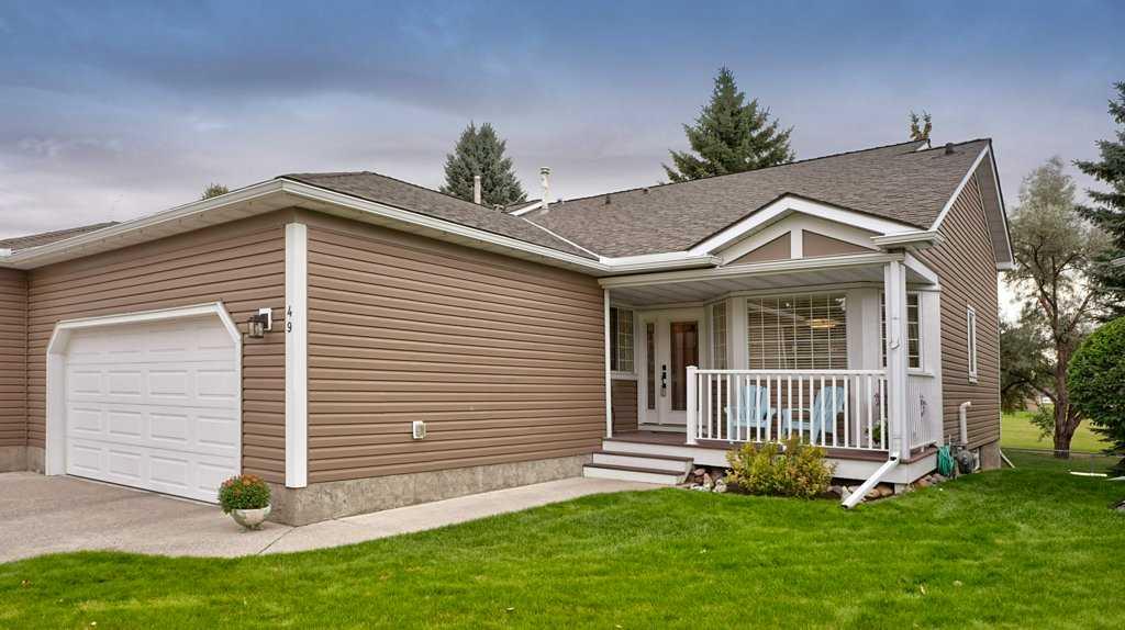 49 Douglasbank Gardens, Calgary, MLS® # A2344934