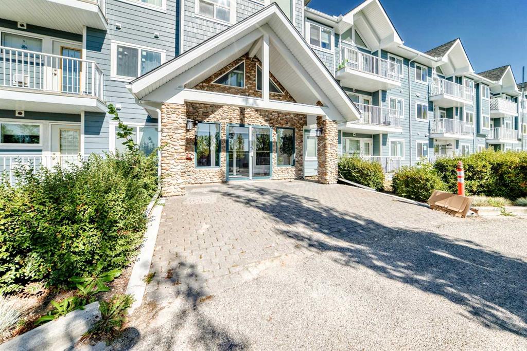 7 Harvest Gold Manor, Calgary, MLS® # A2344993
