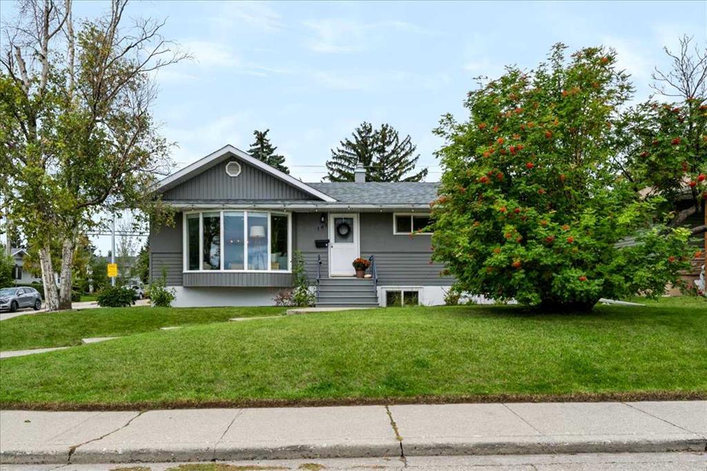 103 Grafton Drive, Calgary, MLS® # A2345162