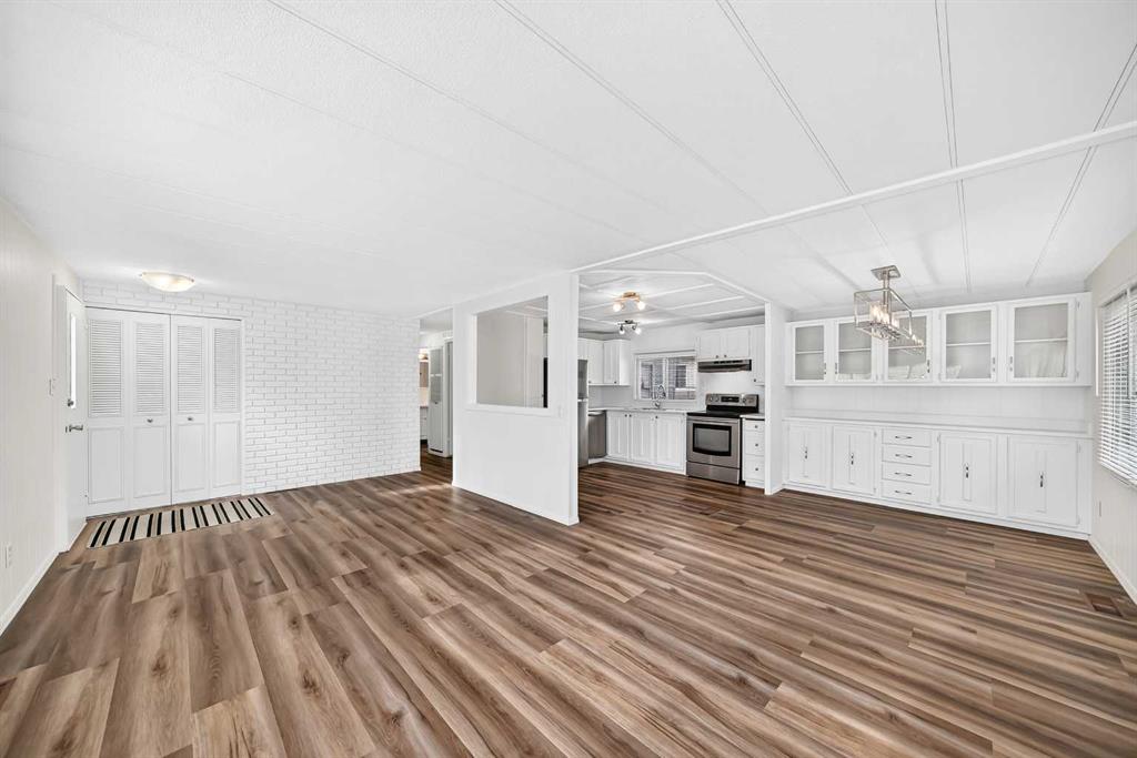 99 Arbour Lake Road, Calgary, MLS® # A2345387