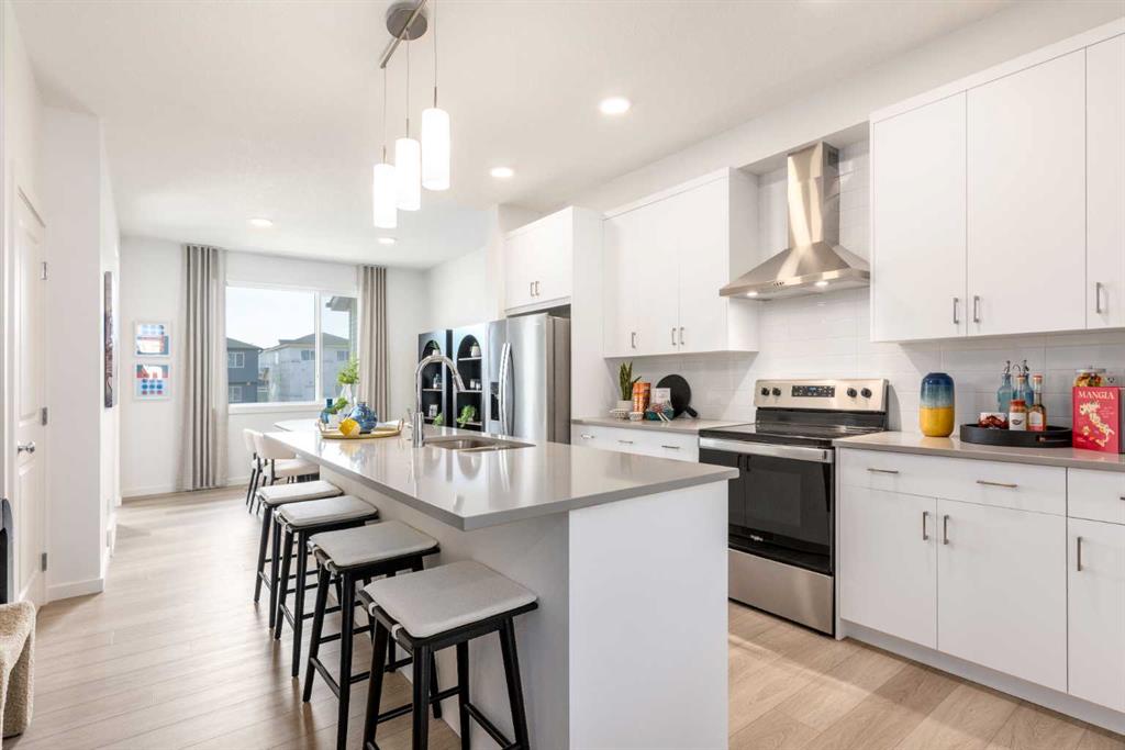 20584 Sheriff King Street, Calgary, MLS® # A2345897