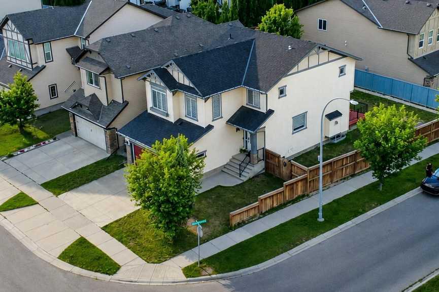 799 New Brighton Drive, Calgary, MLS® # A2346109