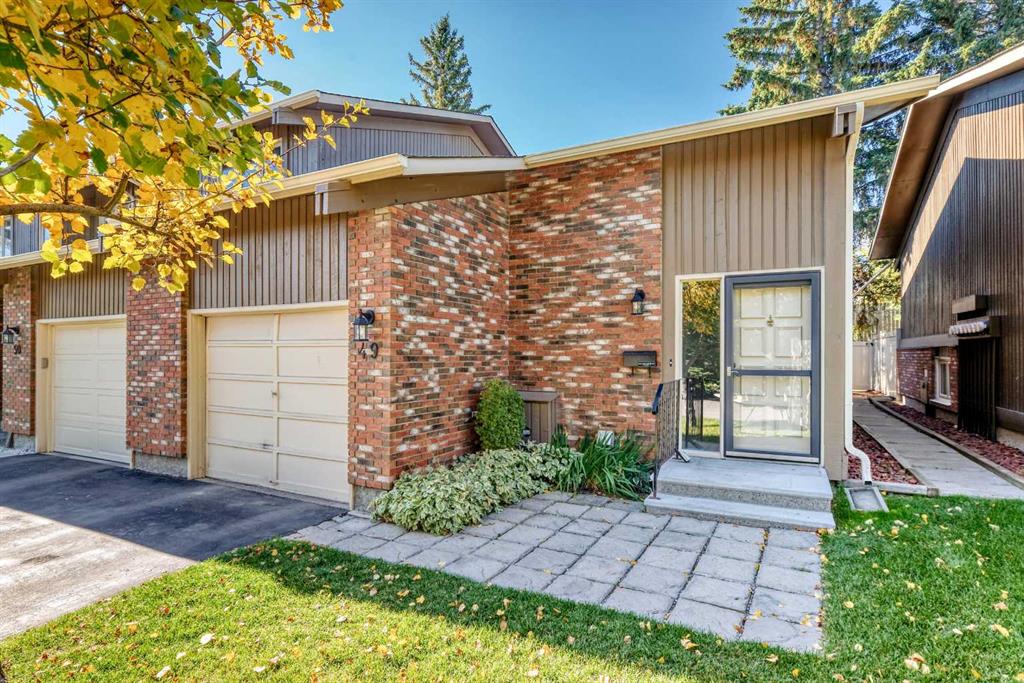 Real Estate Listing MLS A2347258