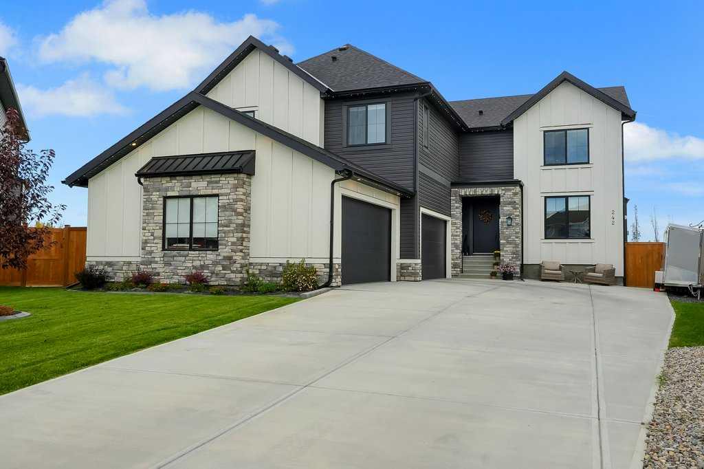 242 Boulder Creek Place, Langdon, MLS® # A2348312
