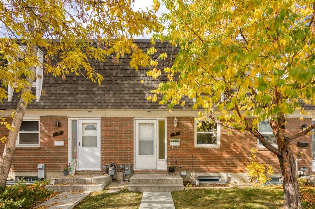 330 Canterbury Drive, Calgary, MLS® # A2348971