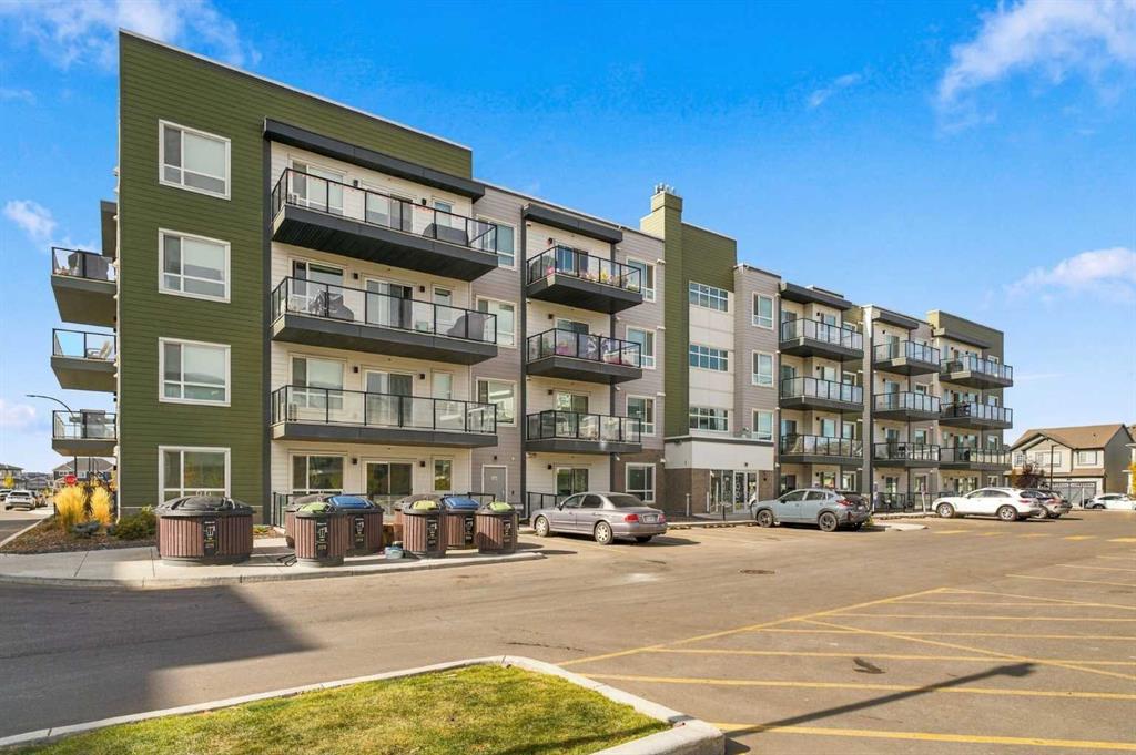 33 Carringham Gate, Calgary, MLS® # A2349192