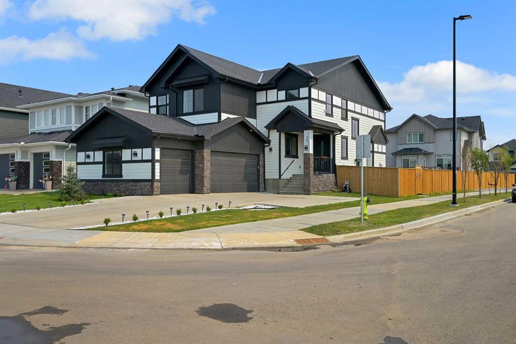 70 South Shore Bay, Chestermere, MLS® # A2349549