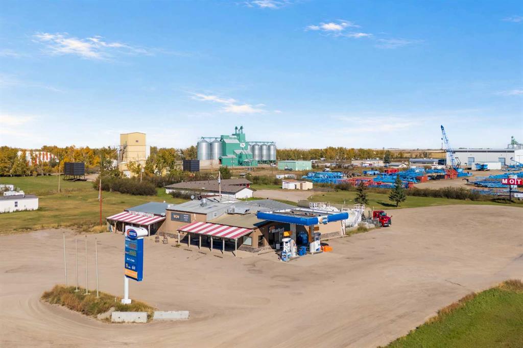 Real Estate Listing MLS A2350015