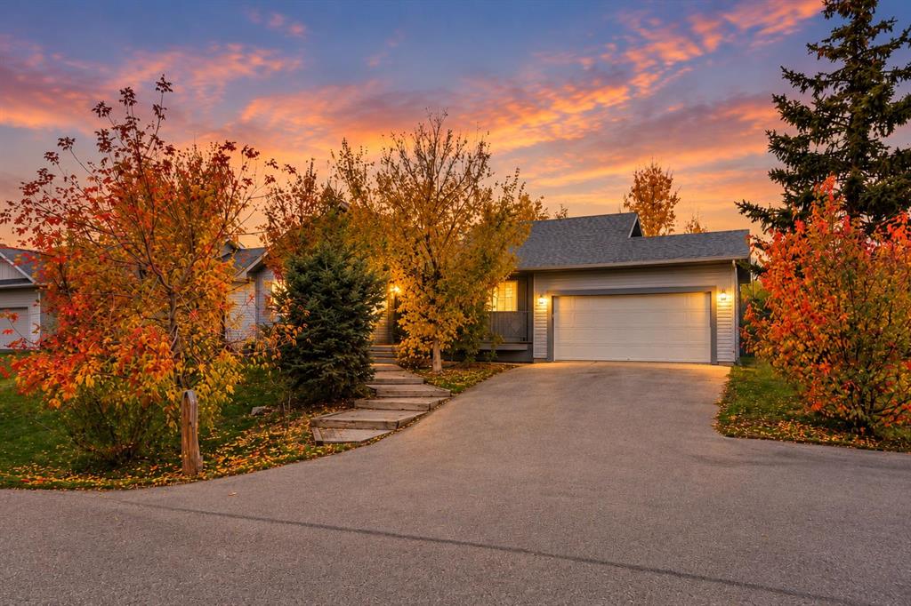 Real Estate Listing MLS A2350319