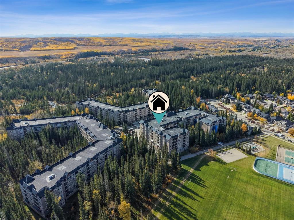 30 Discovery Ridge Close, Calgary, MLS® # A2351111
