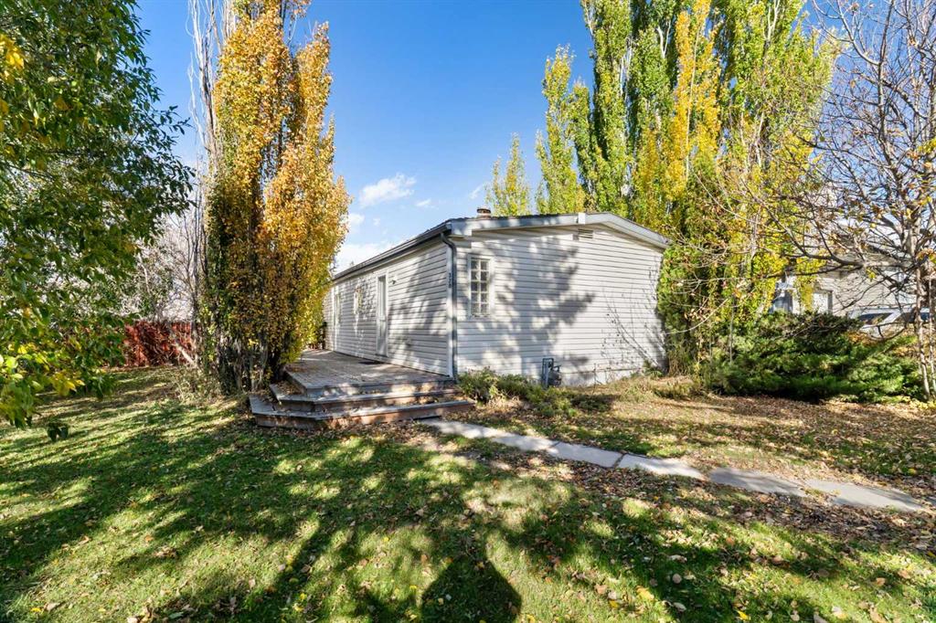 320 Railway Avenue, Langdon, MLS® # A2351772