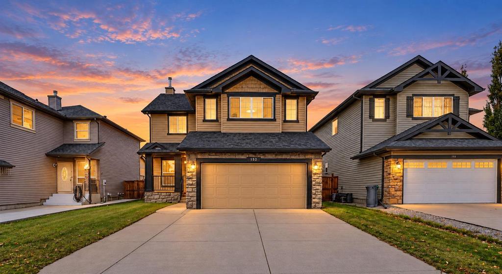 152 Hawkmere Close, Chestermere, MLS® # A2351878