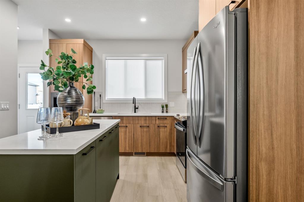 21522 Sheriff King Street, Calgary, MLS® # A2352471