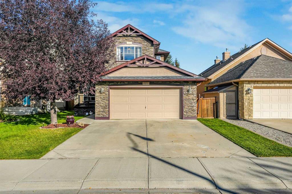 247 Crystal Shores Drive, Okotoks, MLS® # A2352606