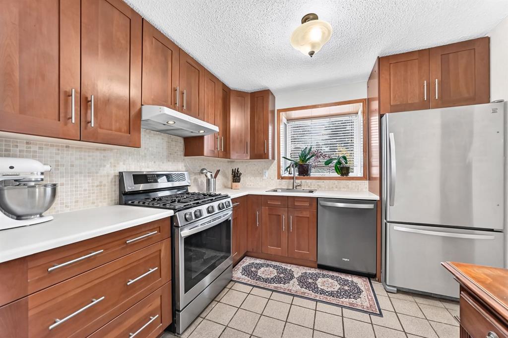 A2352716
