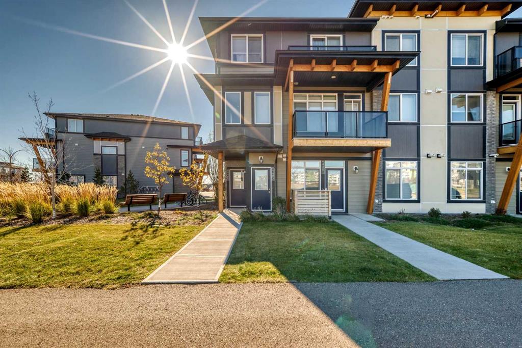 4405 Seton Drive, Calgary, MLS® # A2352777