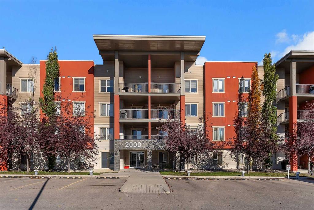 Real Estate Listing MLS A2352959