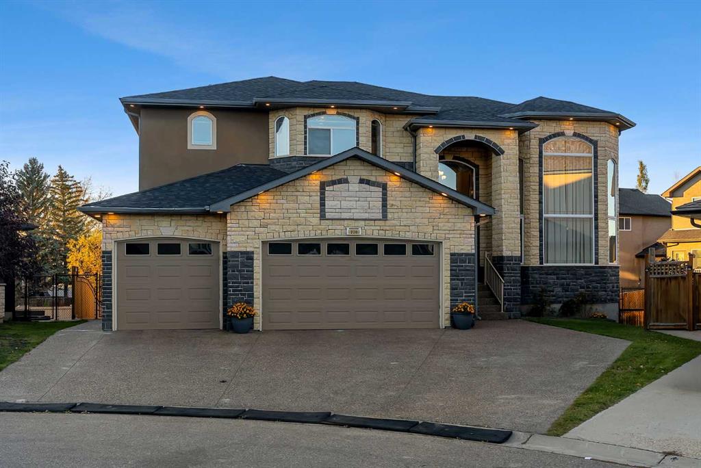 220 East Lakeview Place, Chestermere, MLS® # A2353477