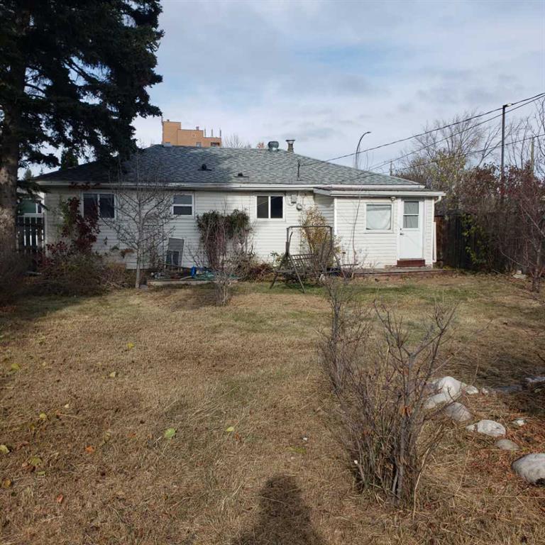 Real Estate Listing MLS A2355164