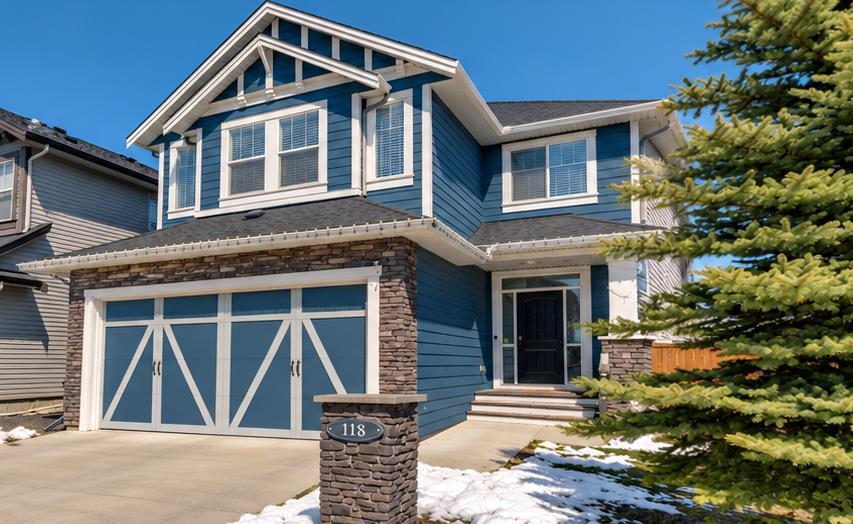 Real Estate Listing MLS A2355168