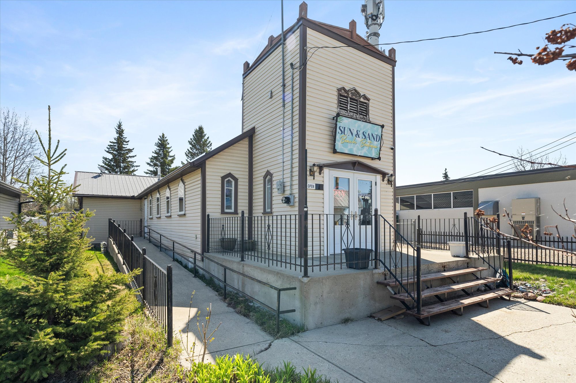 Property for Sale, MLS® # 43689385