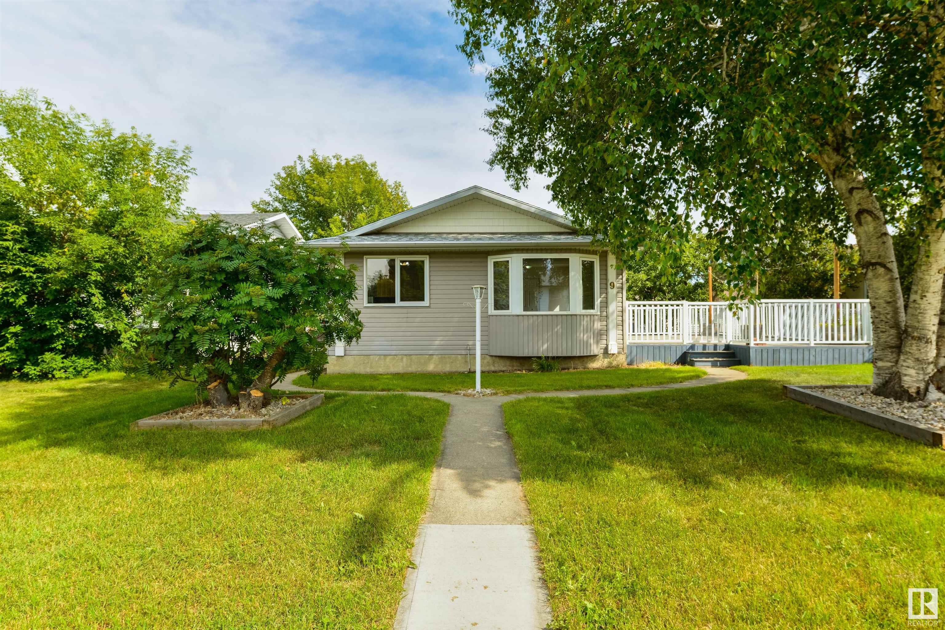 9 Collingwood Avenue, Spruce Grove, MLS® # E4448130