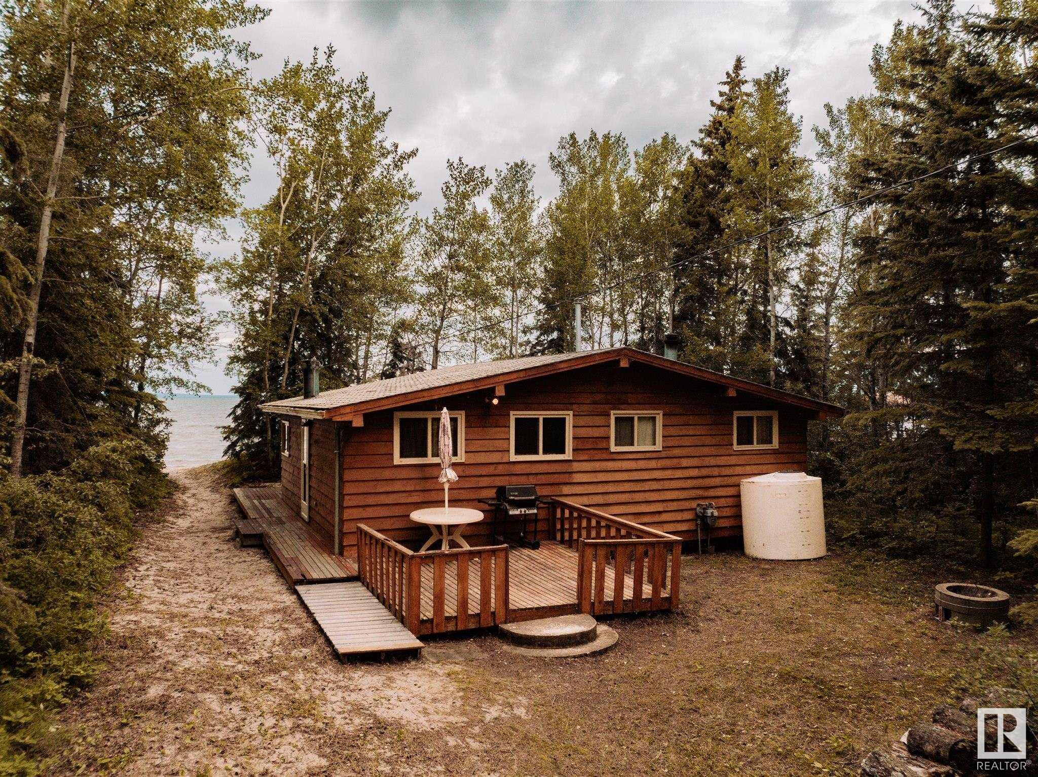 1667 Block 4 Street, Calling Lake, MLS® # E4448383