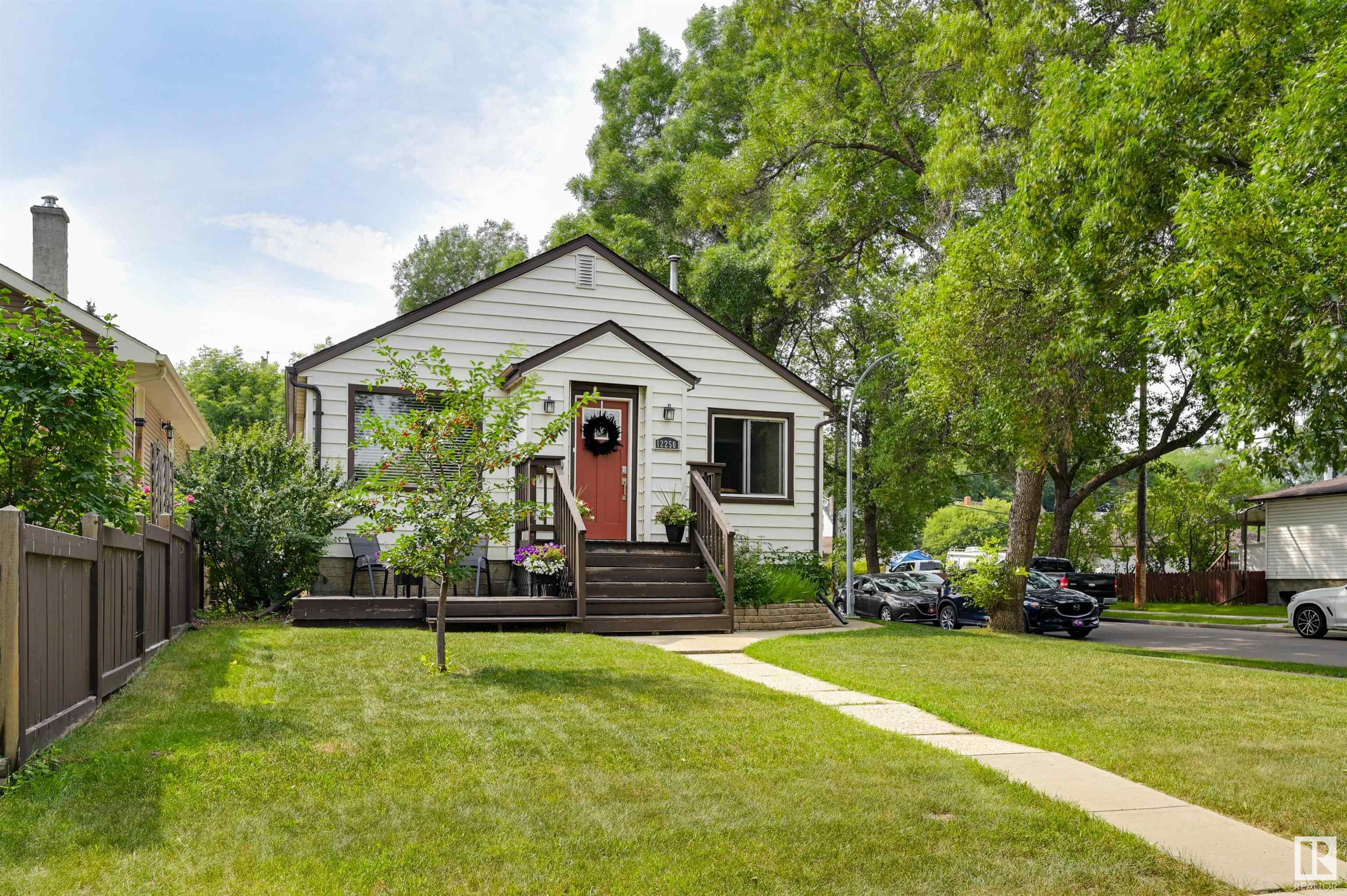 12250 103 Street, Edmonton, MLS® # E4448395