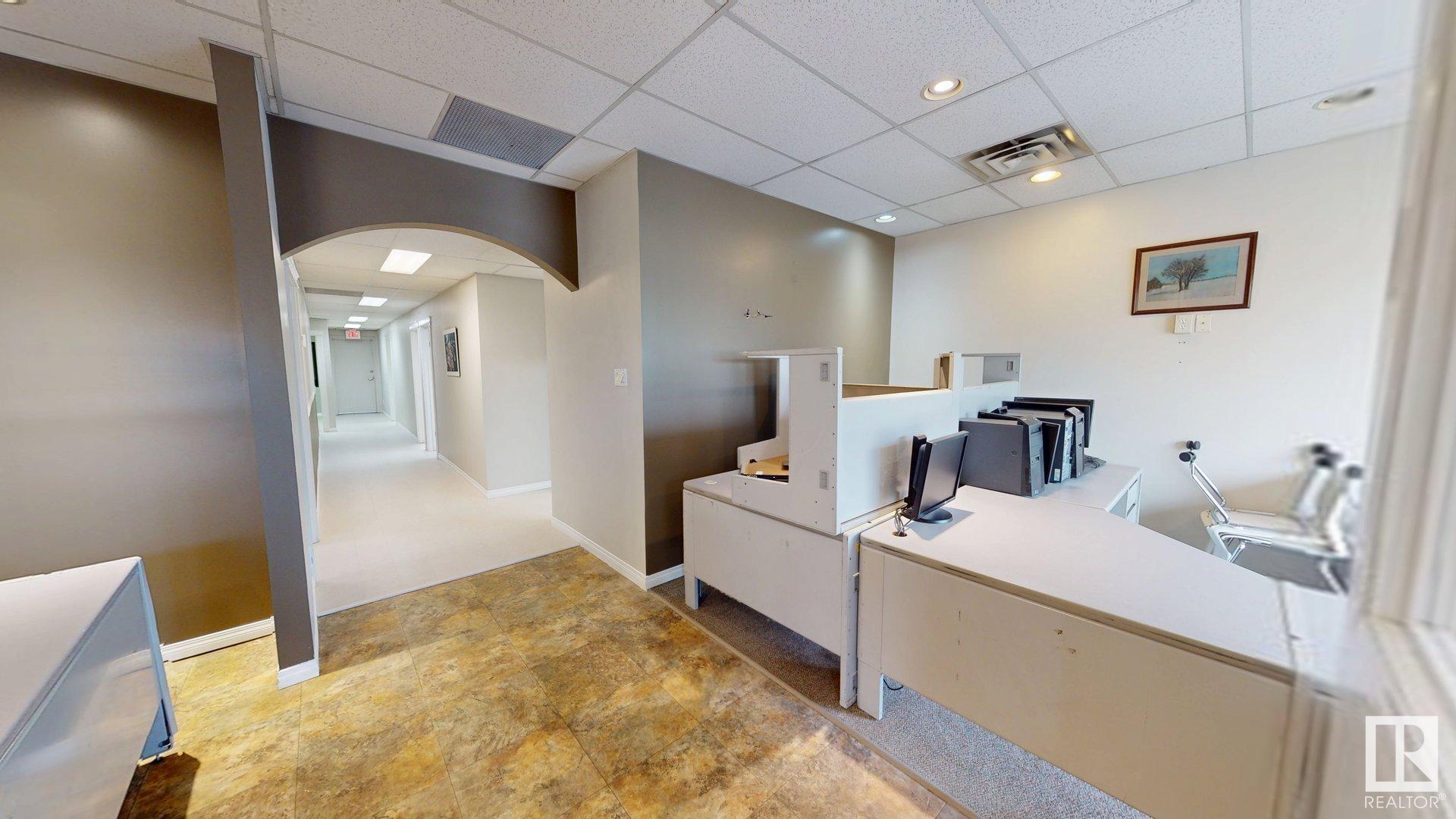  Commercial Property for Lease, MLS® # E4449057