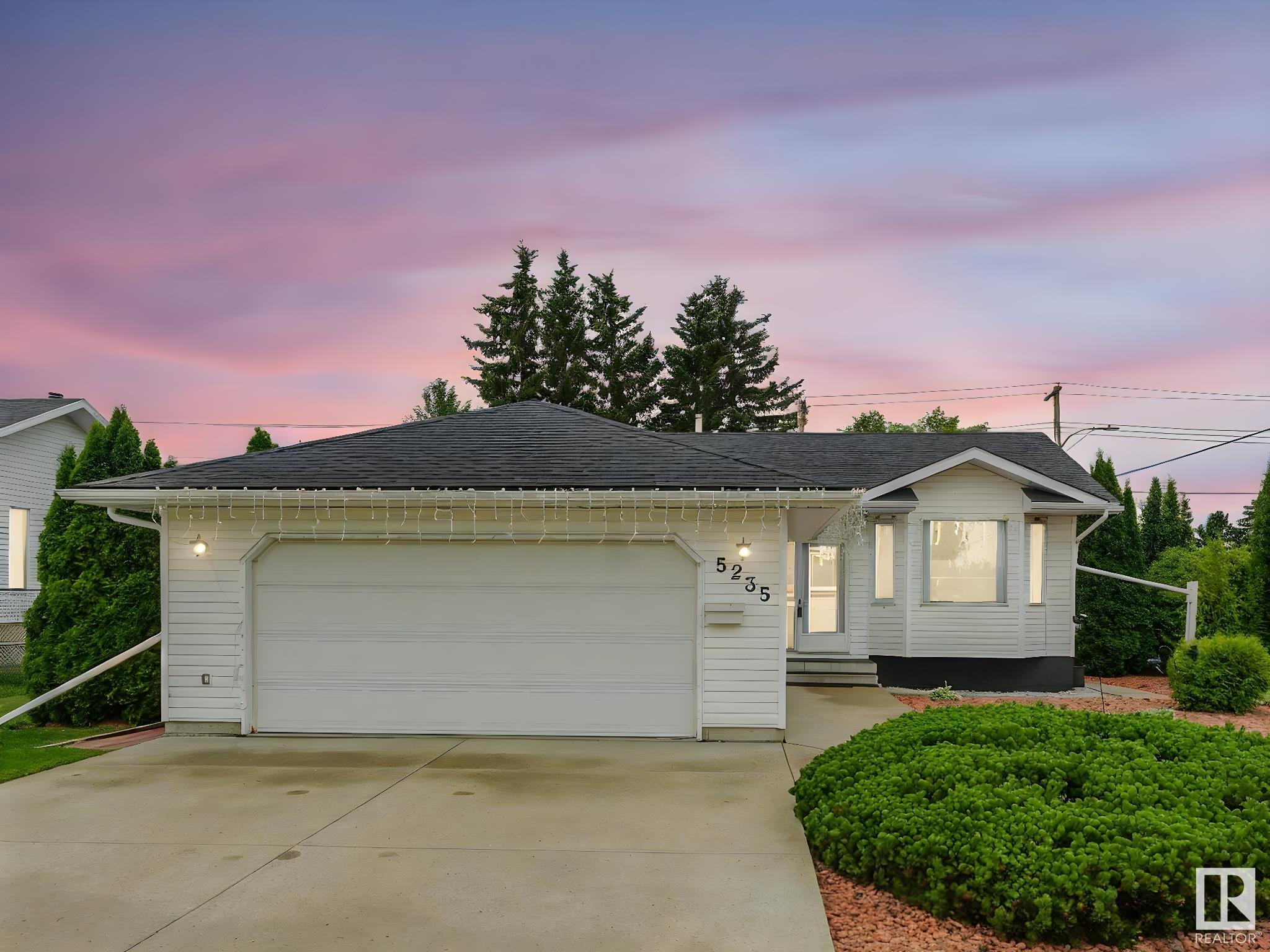 5235 54 Avenue, Mundare, MLS® # E4449100