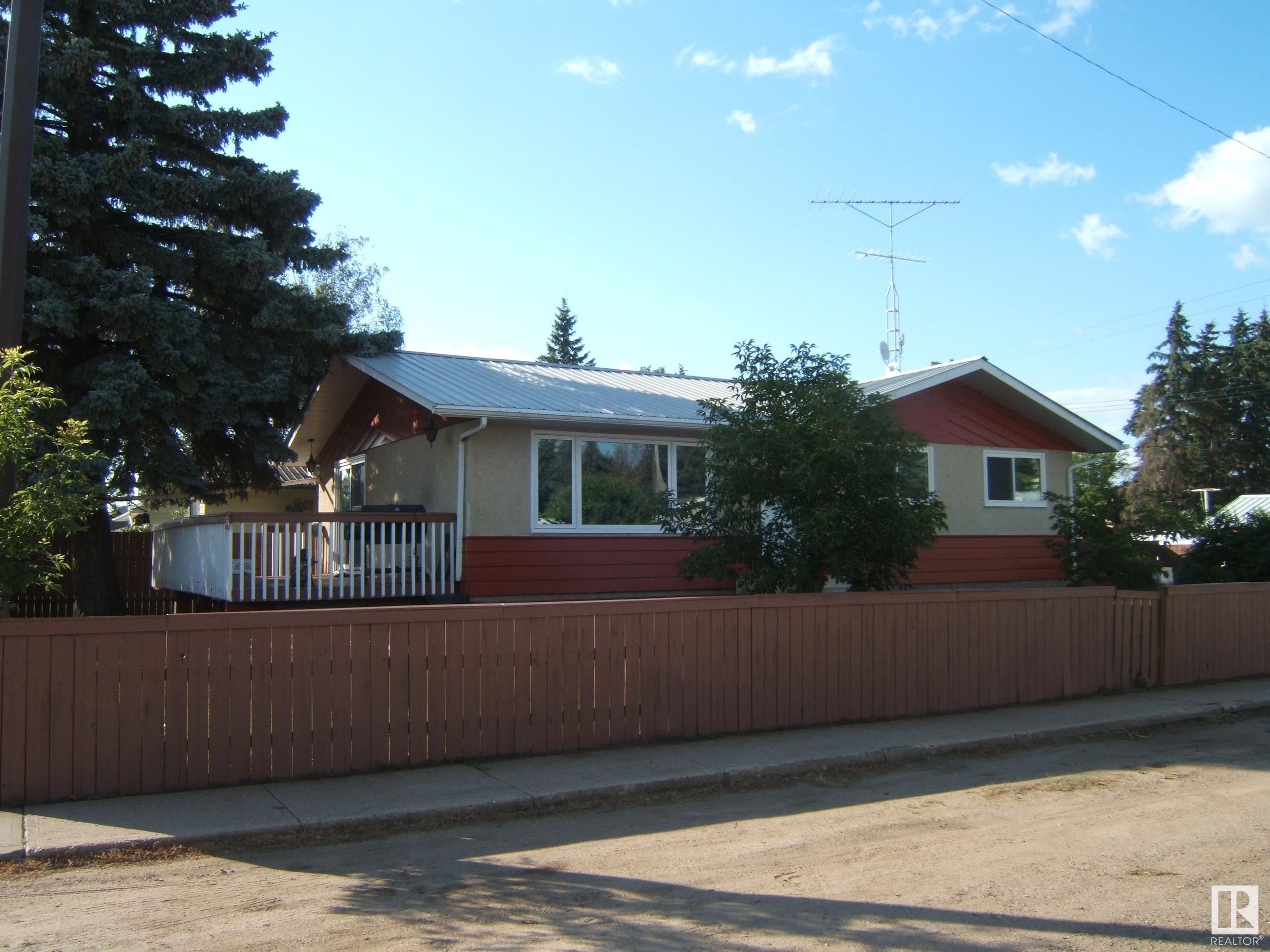 5102 52 Street, Willingdon, MLS® # E4449137