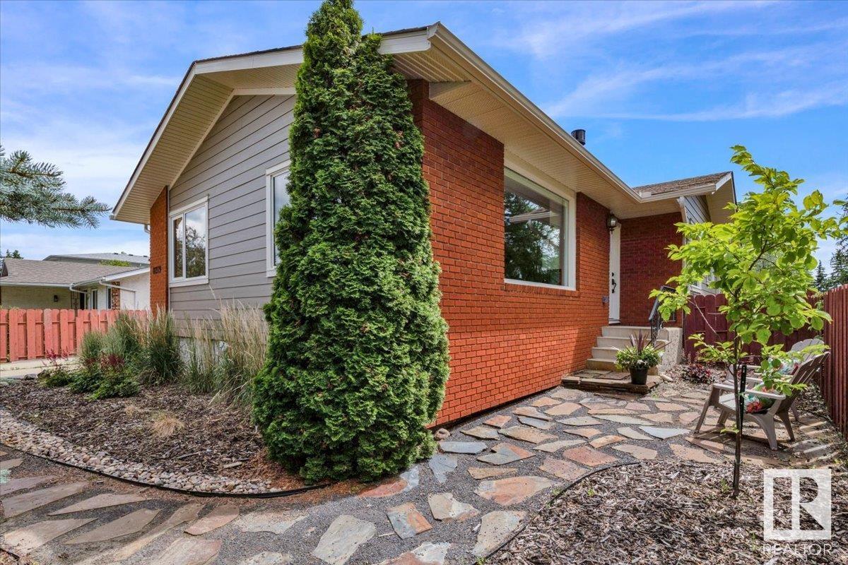 8219 17 Avenue, Edmonton, MLS® # E4449167