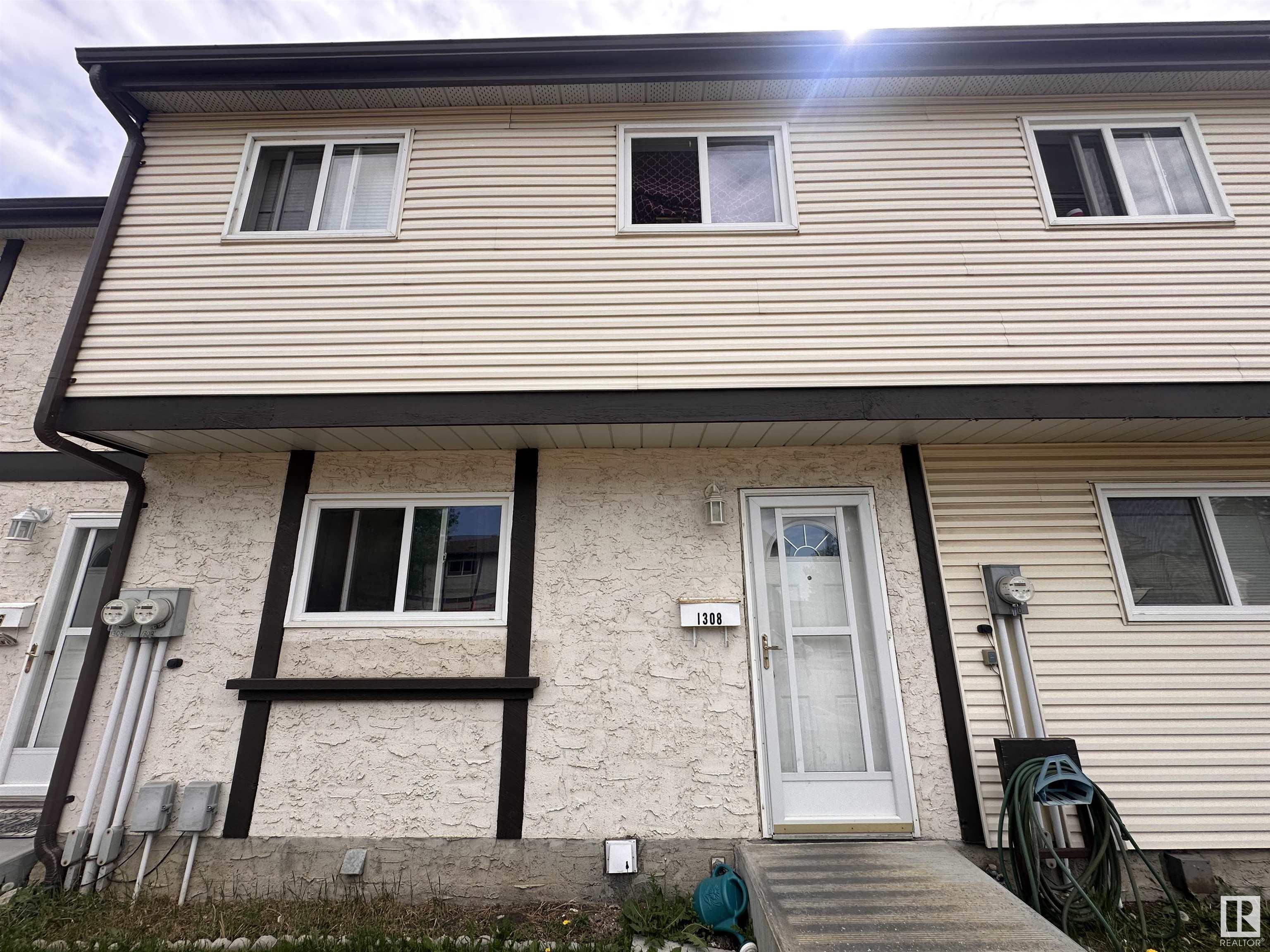 1308 Lakewood W, Edmonton, MLS® # E4449208
