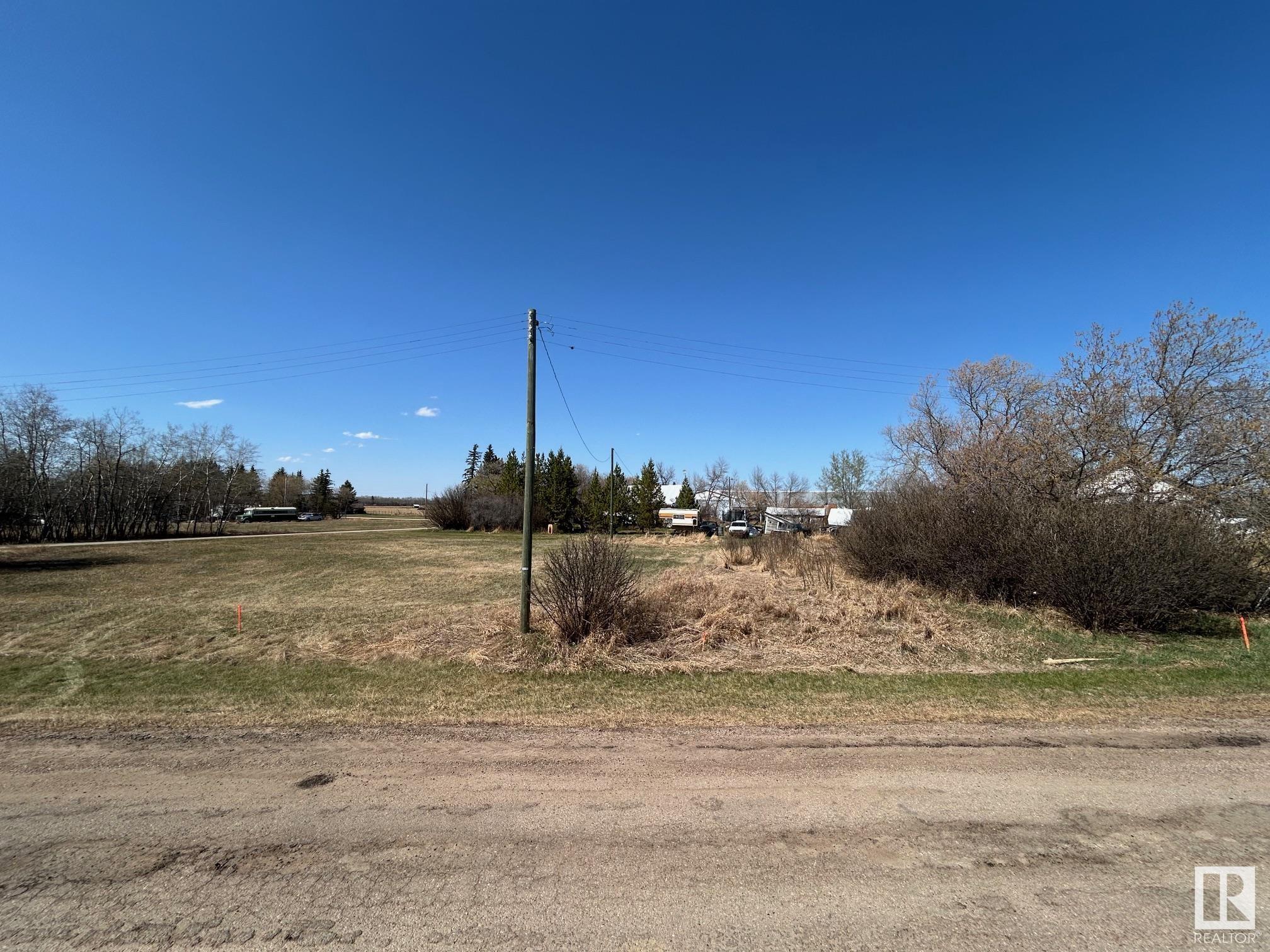 5010 50 Avenue, Therien, MLS® # E4449410