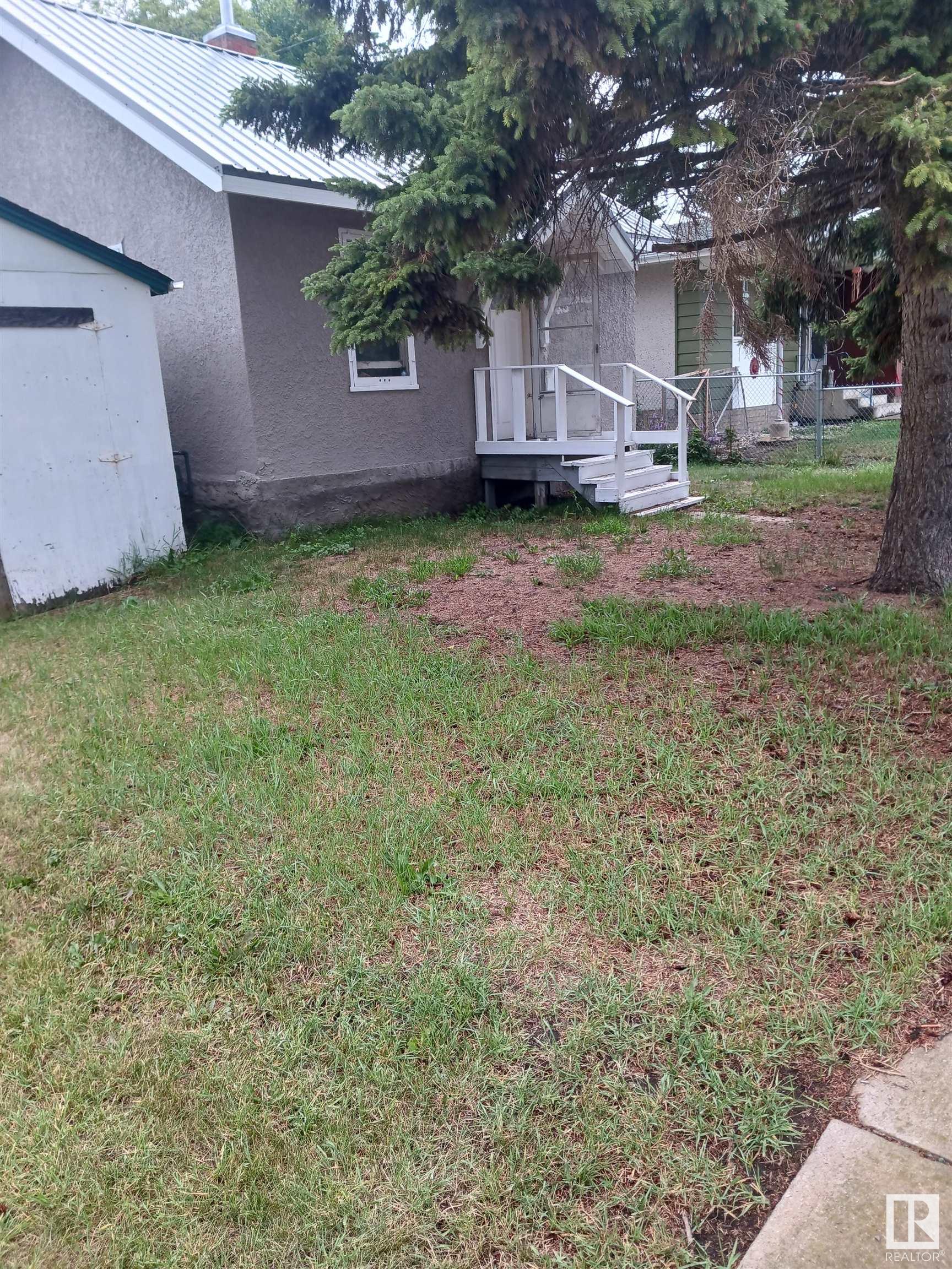 5219 52 Avenue, Mundare, MLS® # E4449415