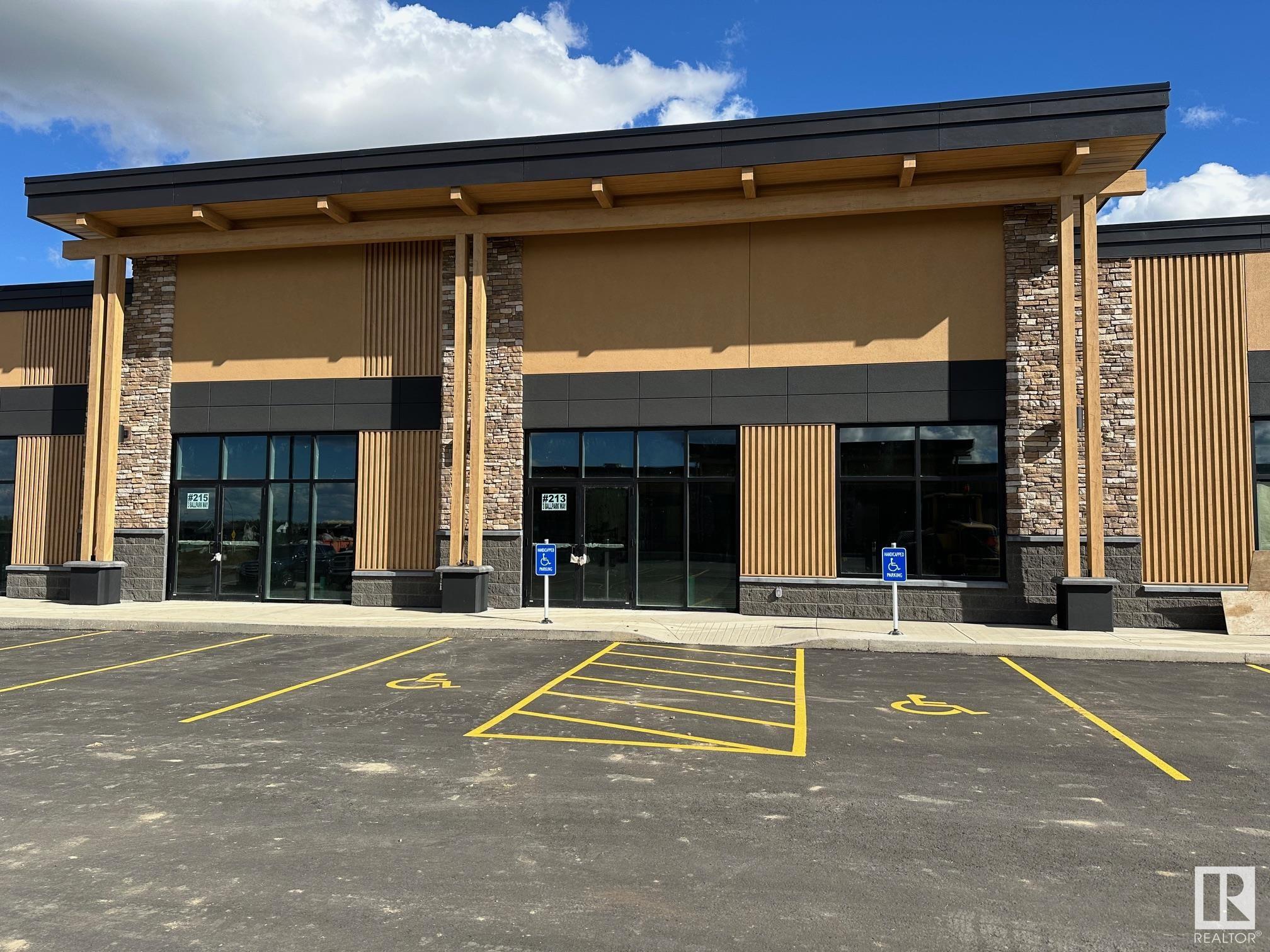  Commercial Property for Lease, MLS® # E4449458