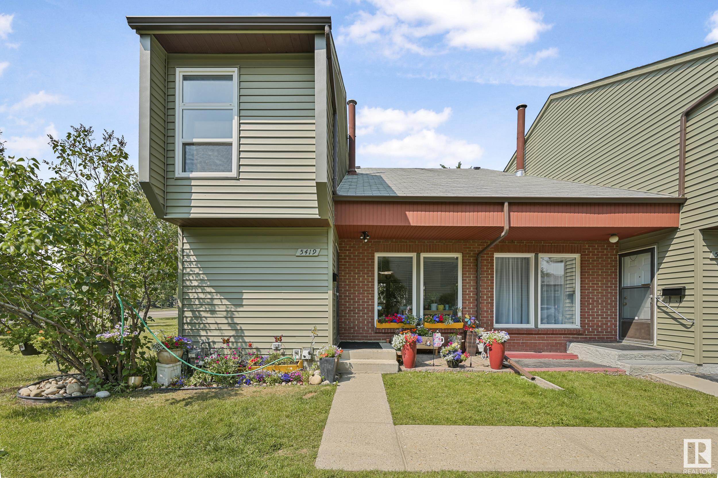 5419 Hill View Crescent, Edmonton, MLS® # E4449540